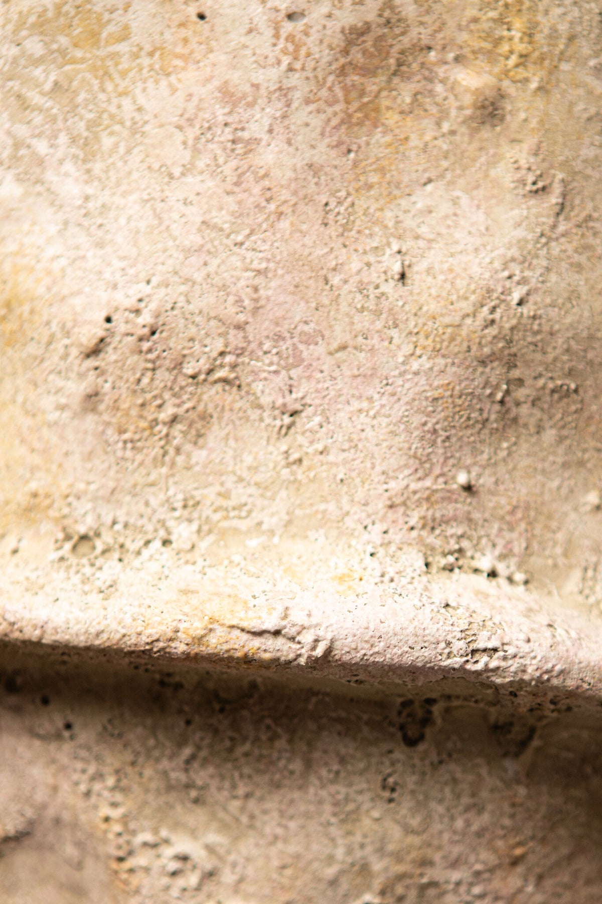Haania Beige Cement Round Pot With Middle Line XXL PTMD