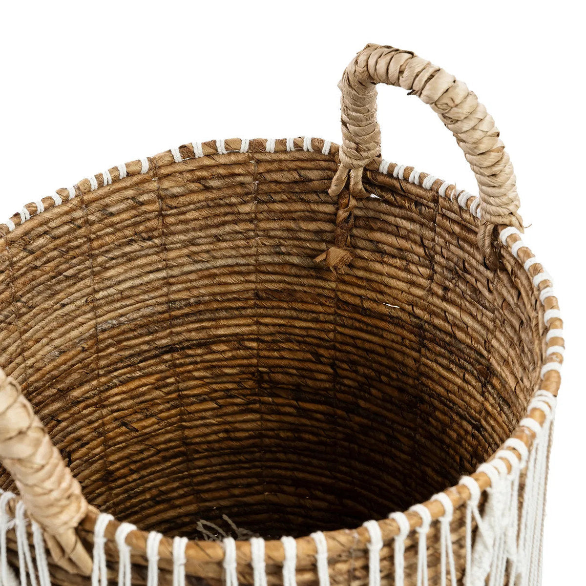 De Straight Stitched Macramé Mand - L Bazar Bizar