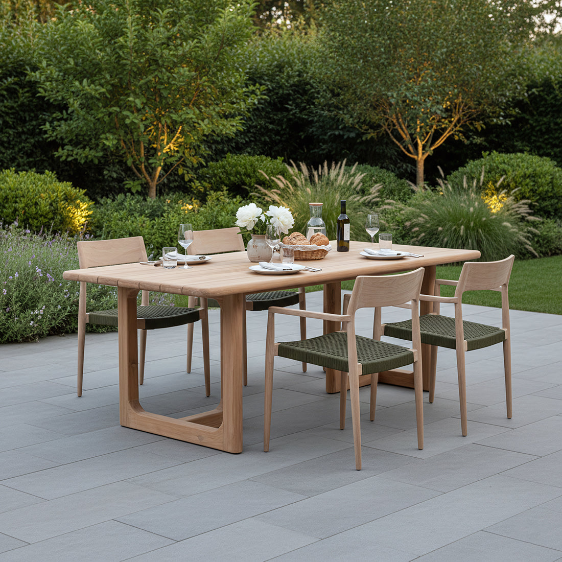 Primavera Teakhouten Tuintafel 240cm Raw Materials