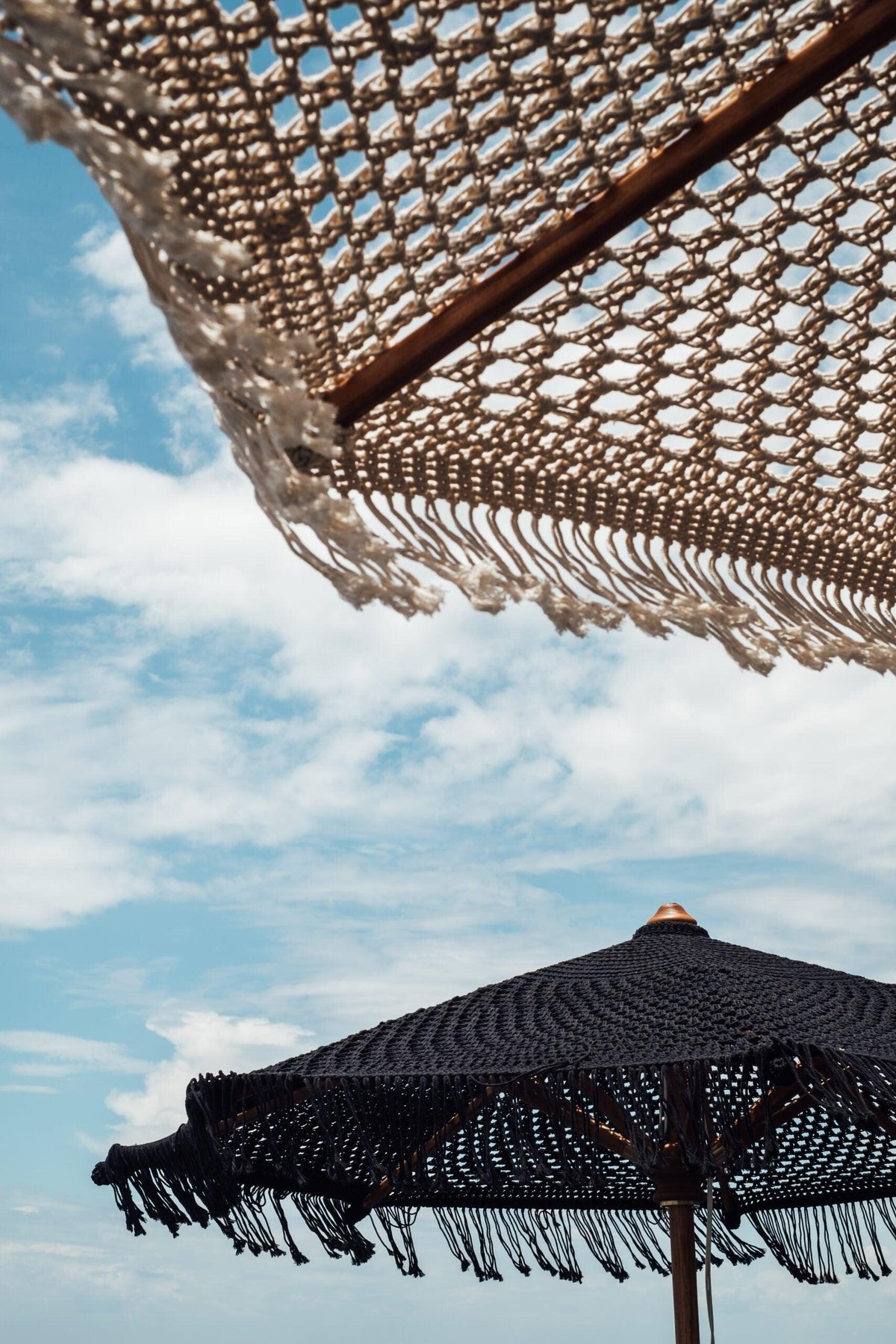 Handgeknoopte Parasol - Fringe Crème 250cm - Handgeknoopte parasol - Todo Bien - livinglovely.nl