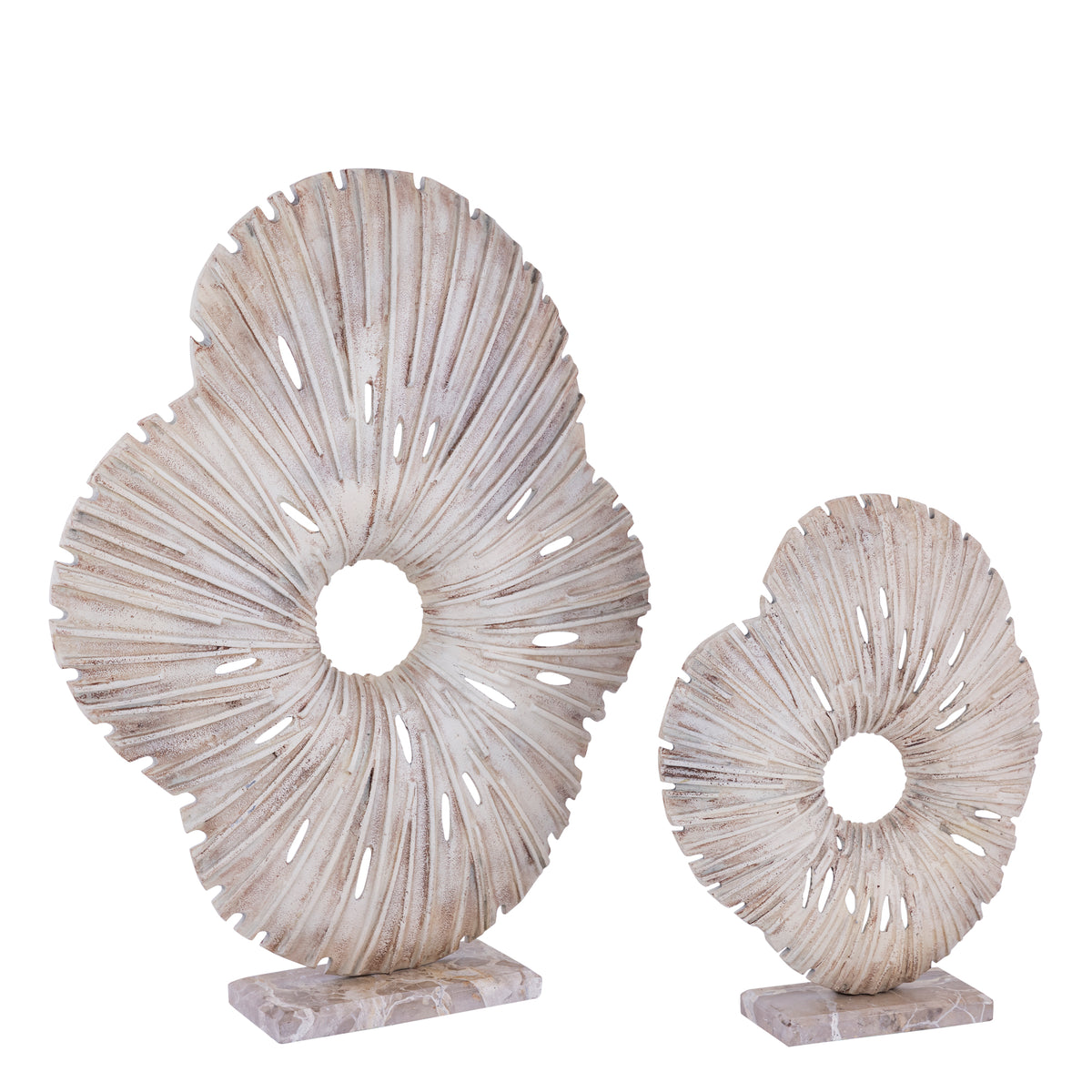 Vija Beige Casted Alu Organic Open Statue L PTMD