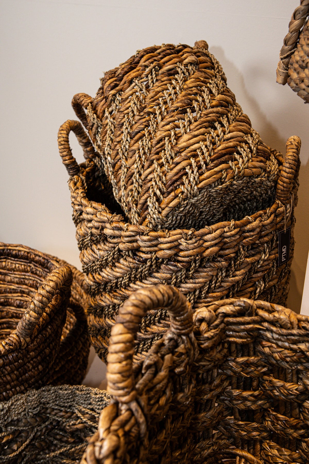 Almir Natural Seagrass Basket Set Of 3 Round PTMD