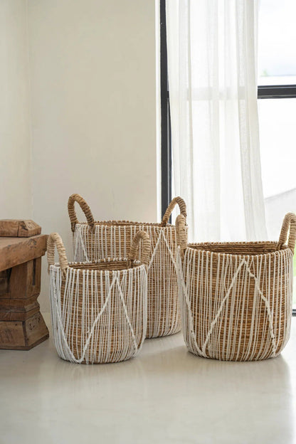 De Straight Stitched Macramé Mand - L Bazar Bizar