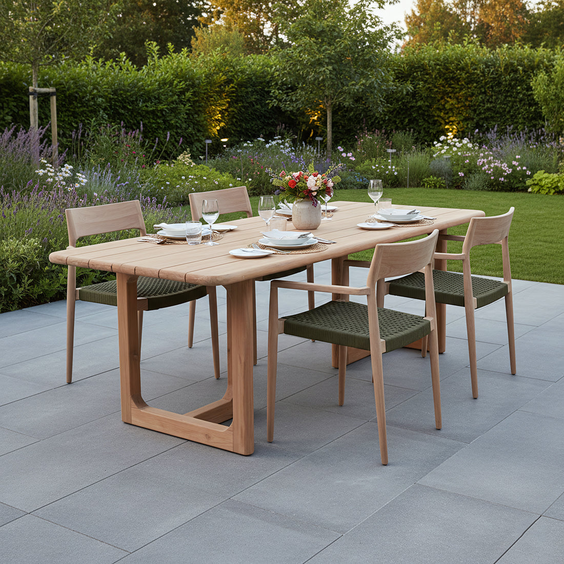 Primavera Teakhouten Tuintafel 240cm Raw Materials