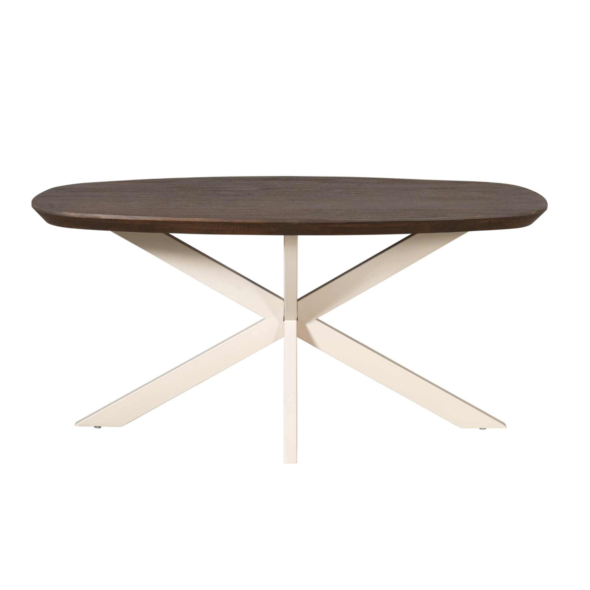 Eettafel Madison Deens Ovaal 160cm van Starfurn schuin van voren met het volledige tafelblad in beeld