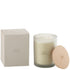 Geurkaars Accords Essentiels Musc Obscur 52 Uur van J-Line, grijze glazen pot met houten deksel naast de geschenkdoos