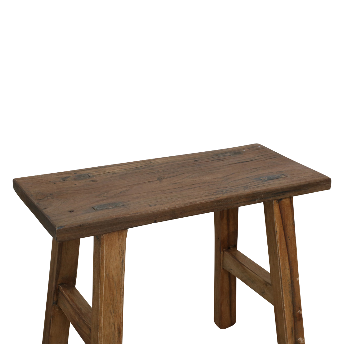 Smal houten bankje van gerecycled teak, de kleinste maat uit de Carpenter serie