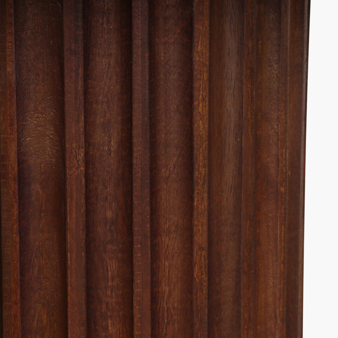 Bijzettafel Bullnose Reversed Fluted Bruin Ø55cm Raw Materials