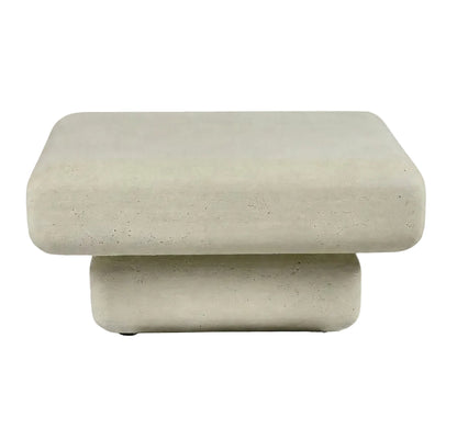 Salontafel Makura Vezelcement Gebroken Wit van Pomax, tweede aanzicht dat de vorm en het vezelcement toont