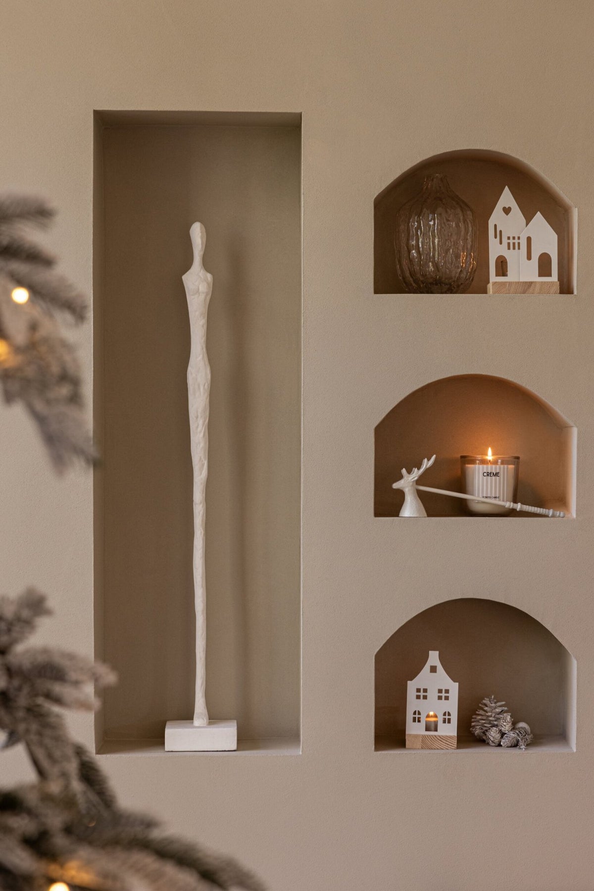 Set van 2 Abstracte Figuren Op Voet Polyresin Wit J-Line