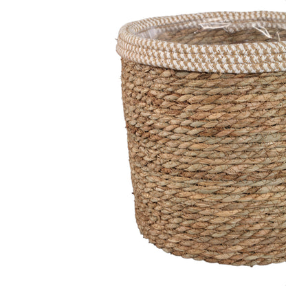 Rotan mand met witte rand van PTMD, grootste maat 28x28x26cm